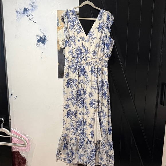 Express Dresses & Skirts - Express Blue and White Floral Maxi Dress